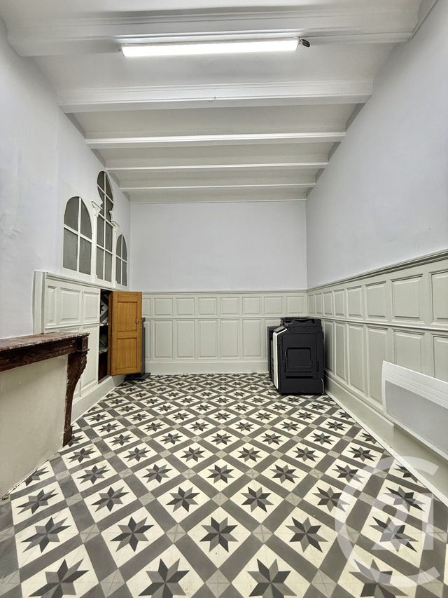 Local commercial à louer - 209.0 m2 - 03 - Allier