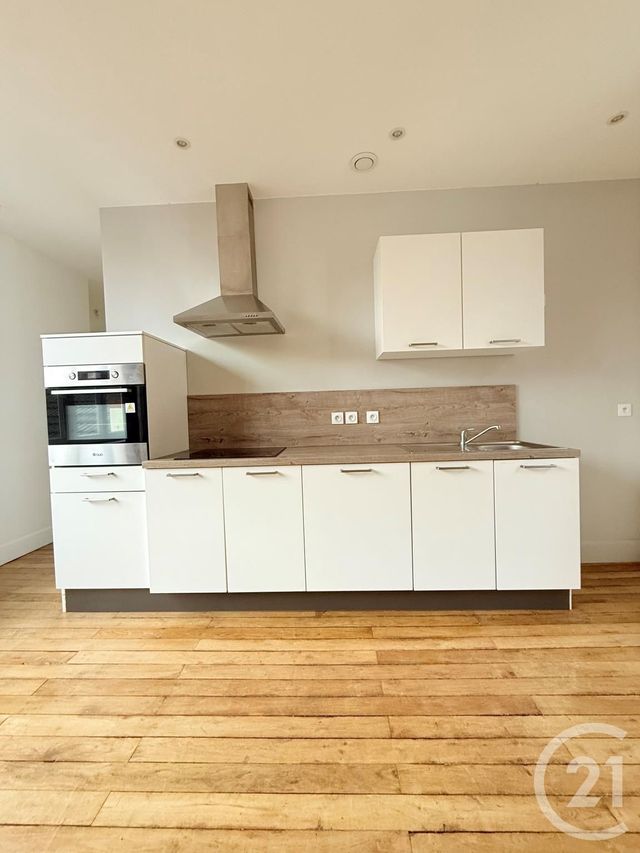 Appartement F4 &agrave; louer - 4 pi&egrave;ces - 74,68 m2 - Moulins - 03 - AUVERGNE