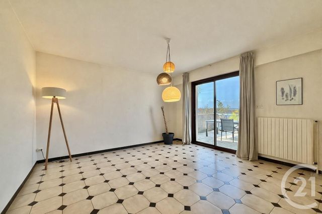 Maison &agrave; vendre - 10 pi&egrave;ces - 249,46 m2 - Yzeure - 03 - AUVERGNE