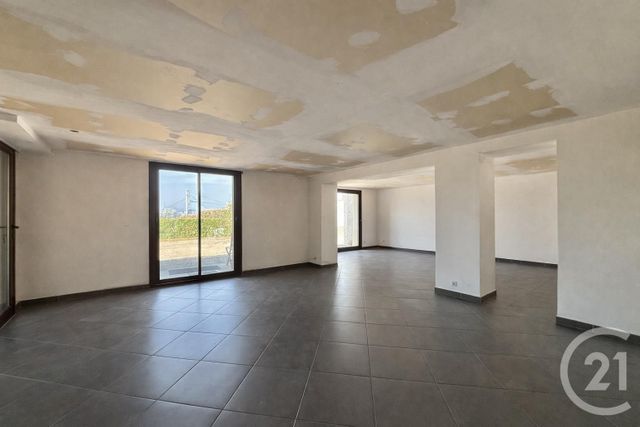 Maison &agrave; vendre - 10 pi&egrave;ces - 249,46 m2 - Yzeure - 03 - AUVERGNE