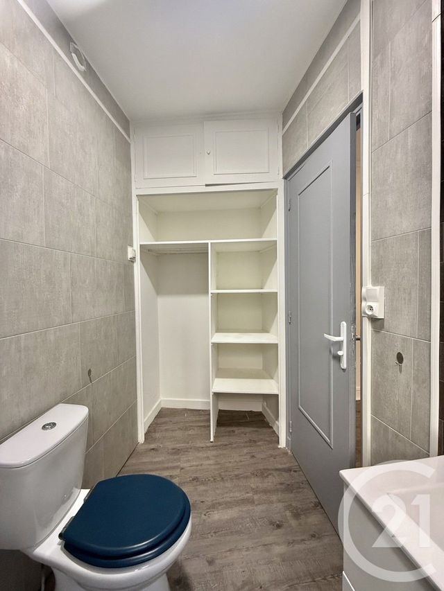 Appartement F1 &agrave; louer - 1 pi&egrave;ce - 30,12 m2 - Moulins - 03 - AUVERGNE