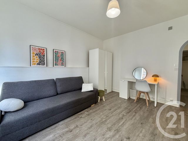 Appartement F1 &agrave; louer - 1 pi&egrave;ce - 30,12 m2 - Moulins - 03 - AUVERGNE