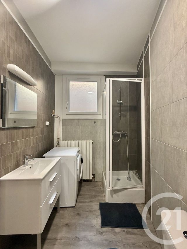 Appartement F1 &agrave; louer - 1 pi&egrave;ce - 30,12 m2 - Moulins - 03 - AUVERGNE