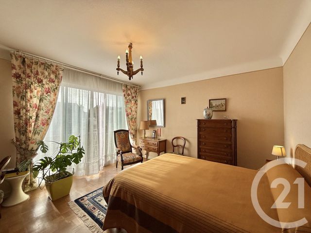 Appartement F4 &agrave; vendre - 4 pi&egrave;ces - 93,53 m2 - Moulins - 03 - AUVERGNE