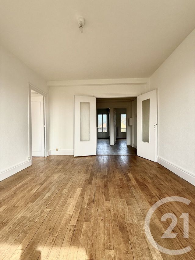 Appartement F3 &agrave; louer - 3 pi&egrave;ces - 57,15 m2 - Moulins - 03 - AUVERGNE