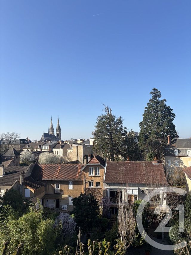 Appartement F3 &agrave; louer - 3 pi&egrave;ces - 57,15 m2 - Moulins - 03 - AUVERGNE