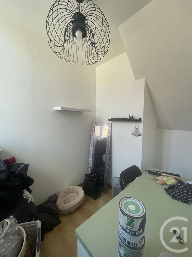 Appartement F2 &agrave; louer - 2 pi&egrave;ces - 52,07 m2 - Villeneuve Sur Allier - 03 - AUVERGNE