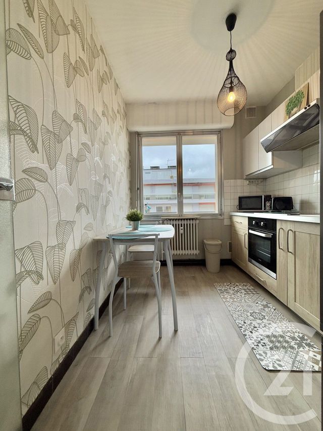 Appartement &agrave; louer - 2 pi&egrave;ces - 45,80 m2 - Moulins - 03 - AUVERGNE