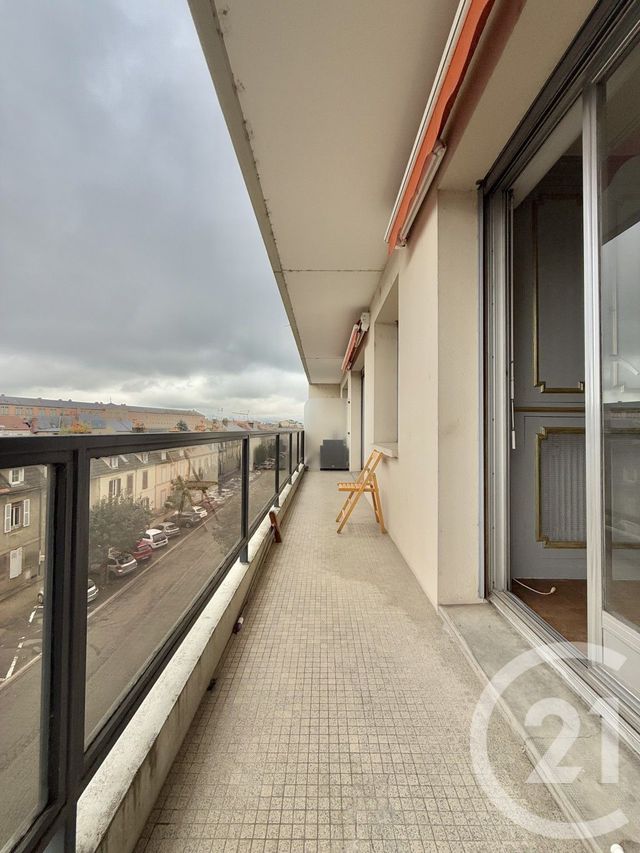 Appartement &agrave; louer - 2 pi&egrave;ces - 45,80 m2 - Moulins - 03 - AUVERGNE