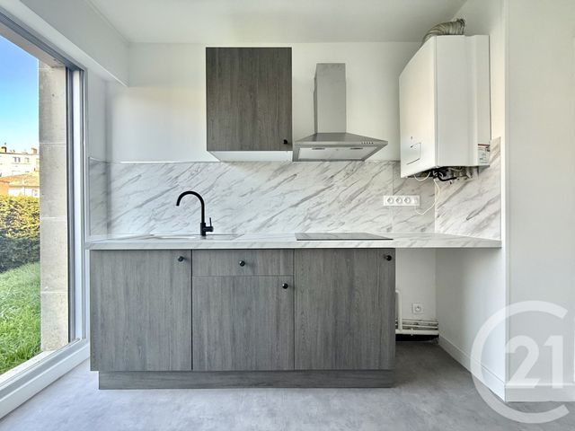 Appartement Studio &agrave; louer - 1 pi&egrave;ce - 36,70 m2 - Moulins - 03 - AUVERGNE