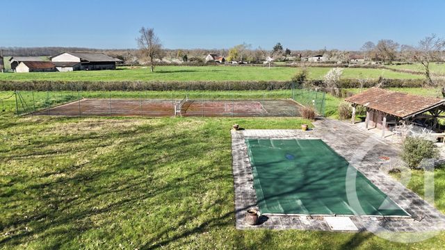 Maison &agrave; vendre - 25 pi&egrave;ces - 785 m2 - Thionne - 03 - AUVERGNE