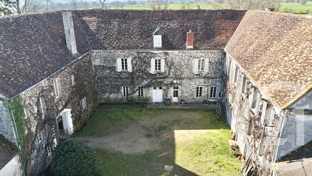 Maison &agrave; vendre - 25 pi&egrave;ces - 785 m2 - Thionne - 03 - AUVERGNE