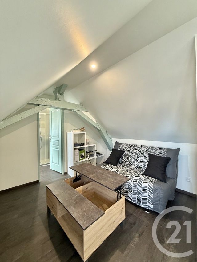 Appartement Studio &agrave; louer - 1 pi&egrave;ce - 11 m2 - Moulins - 03 - AUVERGNE