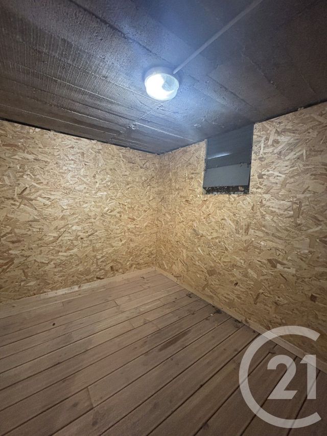 Parking &agrave; louer - 4,50 m2 - Moulins - 03 - AUVERGNE