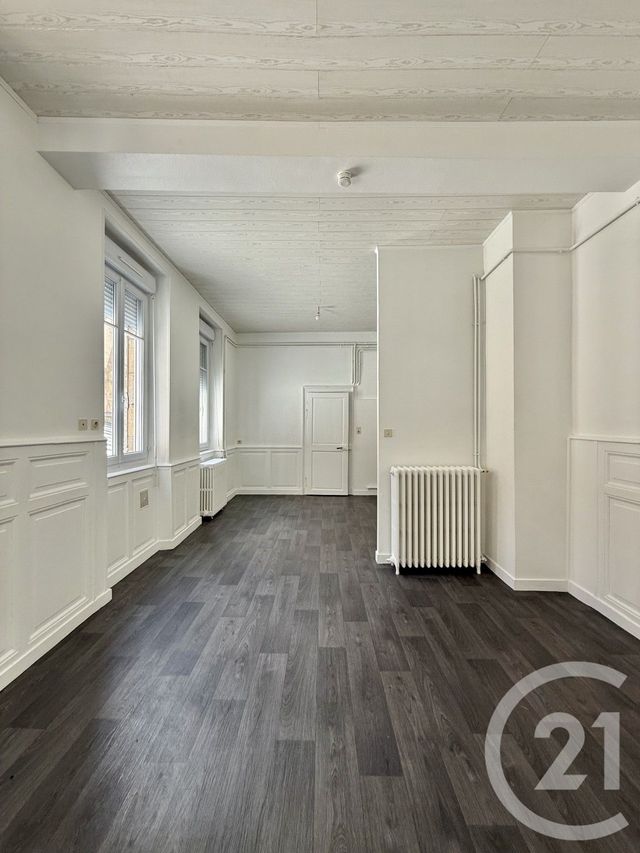 Appartement Studio &agrave; louer - 1 pi&egrave;ce - 26,45 m2 - Moulins - 03 - AUVERGNE