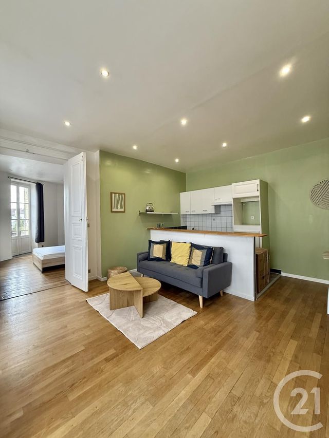 Appartement F2 &agrave; louer - 2 pi&egrave;ces - 48,39 m2 - Moulins - 03 - AUVERGNE