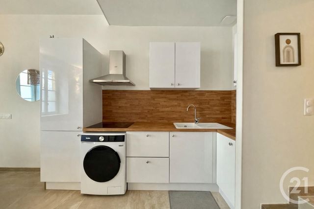 Appartement F2 &agrave; louer - 2 pi&egrave;ces - 37,91 m2 - Moulins - 03 - AUVERGNE