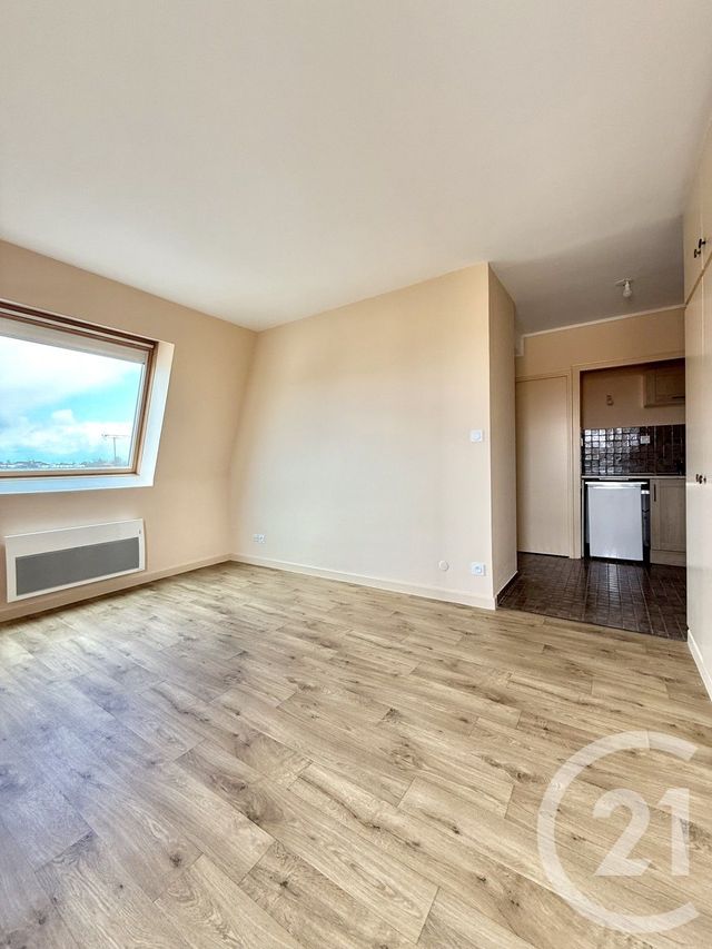 Appartement F2 &agrave; louer - 2 pi&egrave;ces - 33,29 m2 - Moulins - 03 - AUVERGNE