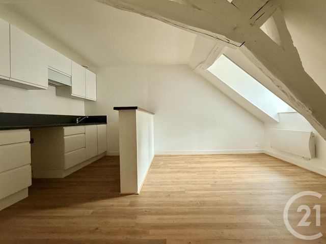 Appartement F2 &agrave; louer - 2 pi&egrave;ces - 28,77 m2 - Moulins - 03 - AUVERGNE