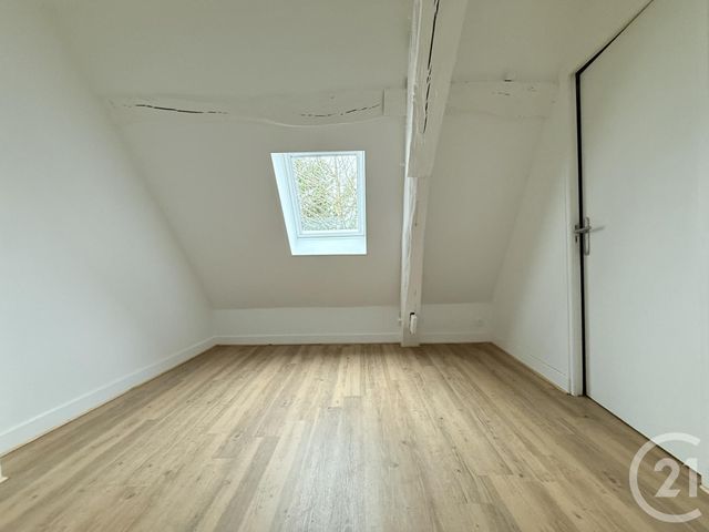 Appartement F2 &agrave; louer - 2 pi&egrave;ces - 28,77 m2 - Moulins - 03 - AUVERGNE
