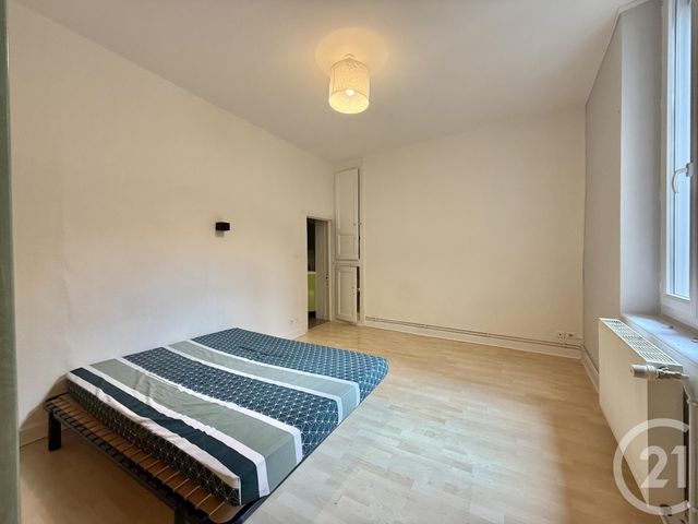 Appartement &agrave; louer - 2 pi&egrave;ces - 42,20 m2 - Moulins - 03 - AUVERGNE