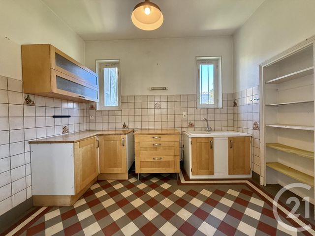 Maison &agrave; louer - 6 pi&egrave;ces - 153,81 m2 - Yzeure - 03 - AUVERGNE