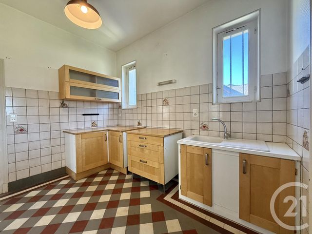 Maison &agrave; louer - 6 pi&egrave;ces - 153,81 m2 - Yzeure - 03 - AUVERGNE