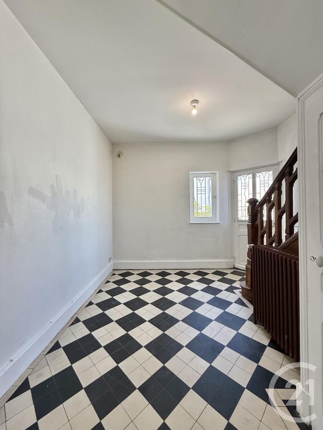 Maison &agrave; louer - 6 pi&egrave;ces - 153,81 m2 - Yzeure - 03 - AUVERGNE