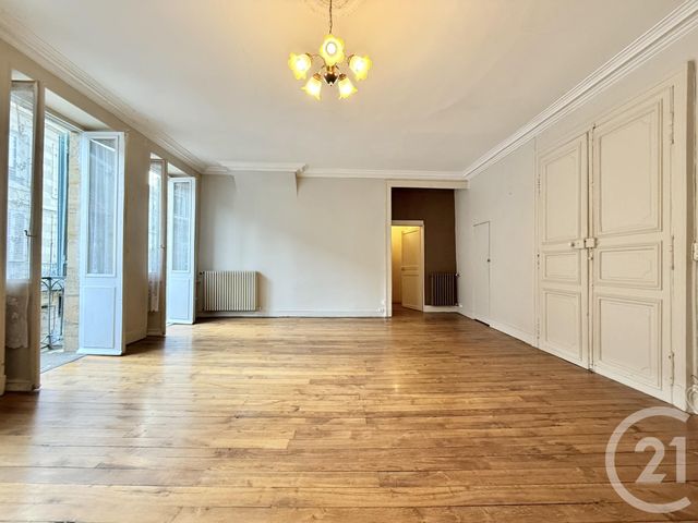 Appartement F3 &agrave; louer - 3 pi&egrave;ces - 87,20 m2 - Moulins - 03 - AUVERGNE