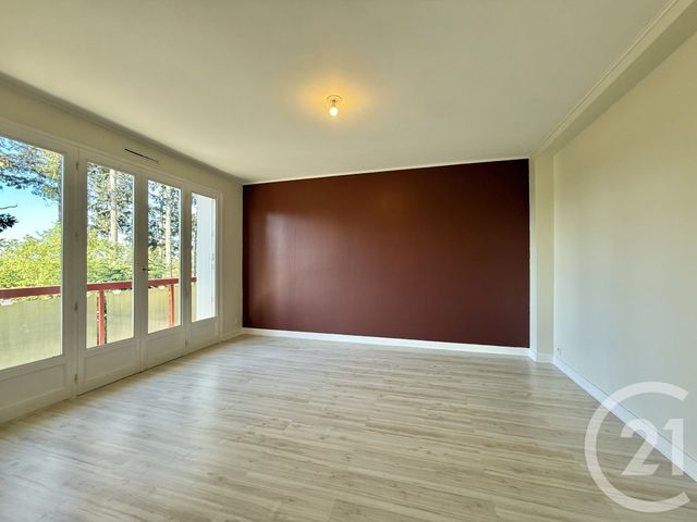 Appartement F3 &agrave; louer - 3 pi&egrave;ces - 62,73 m2 - Yzeure - 03 - AUVERGNE