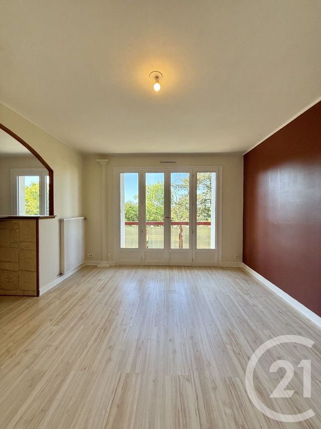 appartement - YZEURE - 03