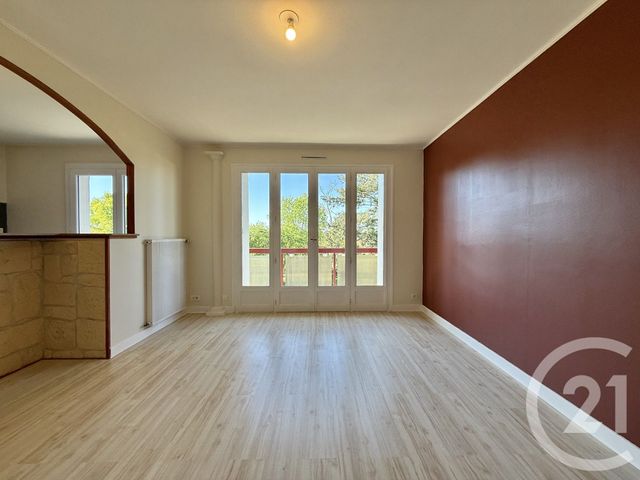 Appartement F3 &agrave; louer - 3 pi&egrave;ces - 62,73 m2 - Yzeure - 03 - AUVERGNE