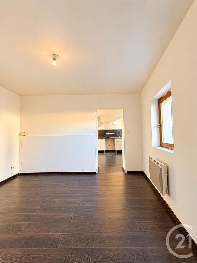 Maison &agrave; vendre - 2 pi&egrave;ces - 38 m2 - Moulins - 03 - AUVERGNE