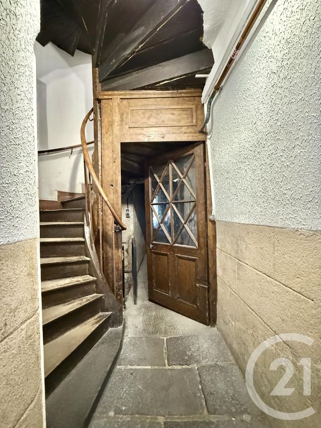 Appartement F1 &agrave; louer - 1 pi&egrave;ce - 44,57 m2 - Moulins - 03 - AUVERGNE