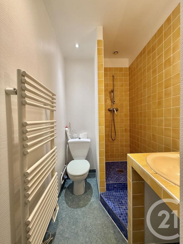 Appartement Studio &agrave; louer - 1 pi&egrave;ce - 13,95 m2 - Moulins - 03 - AUVERGNE