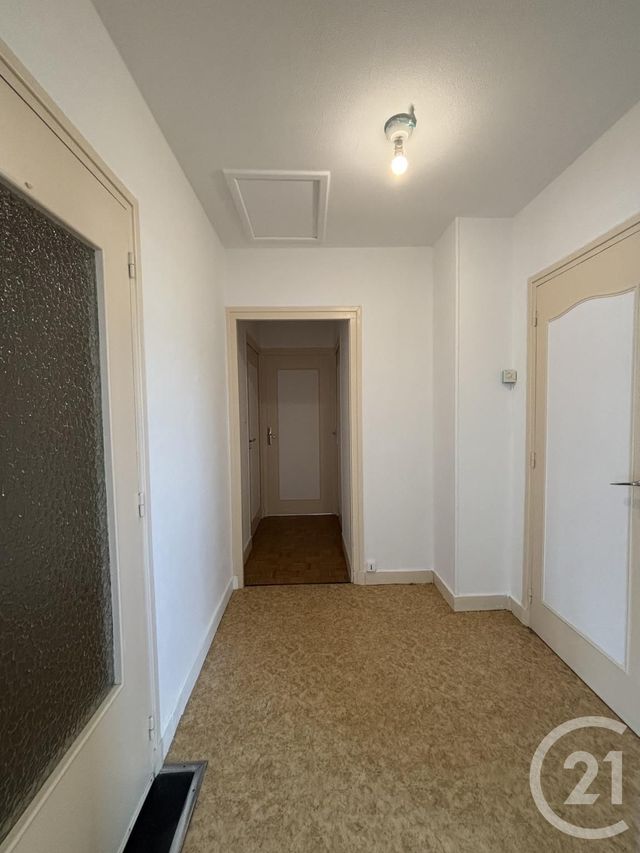 Maison &agrave; louer - 4 pi&egrave;ces - 59,59 m2 - Avermes - 03 - AUVERGNE