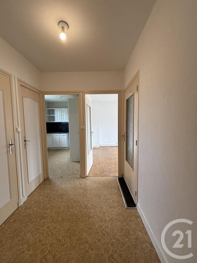 Maison &agrave; louer - 4 pi&egrave;ces - 59,59 m2 - Avermes - 03 - AUVERGNE