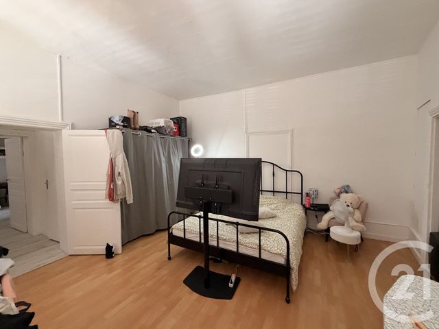 Appartement F2 &agrave; vendre - 2 pi&egrave;ces - 54 m2 - Moulins - 03 - AUVERGNE