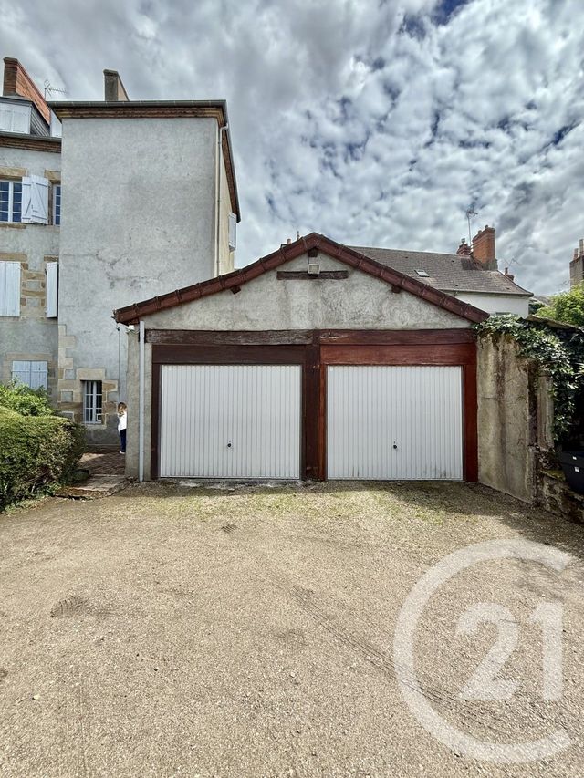 Appartement F3 &agrave; louer - 3 pi&egrave;ces - 97,70 m2 - Moulins - 03 - AUVERGNE
