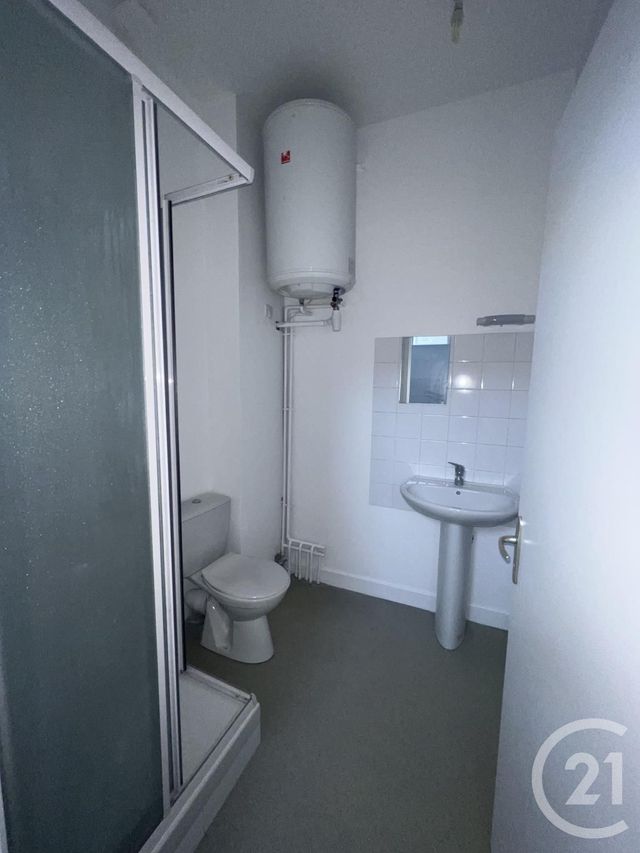Appartement F1 &agrave; louer - 1 pi&egrave;ce - 15,48 m2 - Moulins - 03 - AUVERGNE