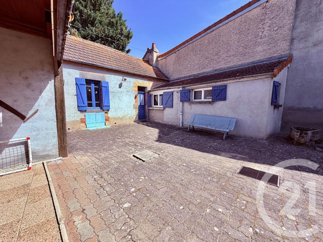 Maison &agrave; vendre - 2 pi&egrave;ces - 50 m2 - Moulins - 03 - AUVERGNE