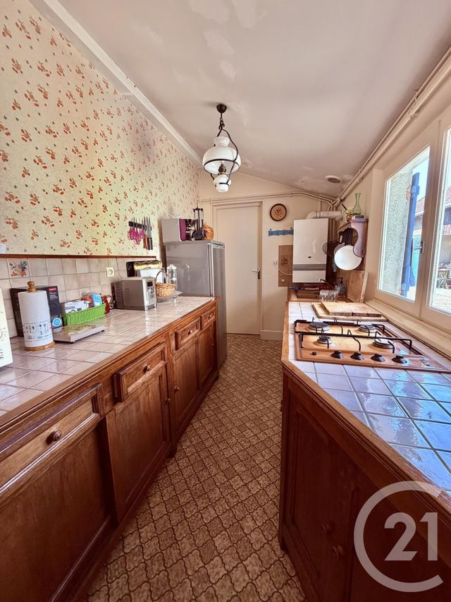 Maison &agrave; vendre - 2 pi&egrave;ces - 50 m2 - Moulins - 03 - AUVERGNE