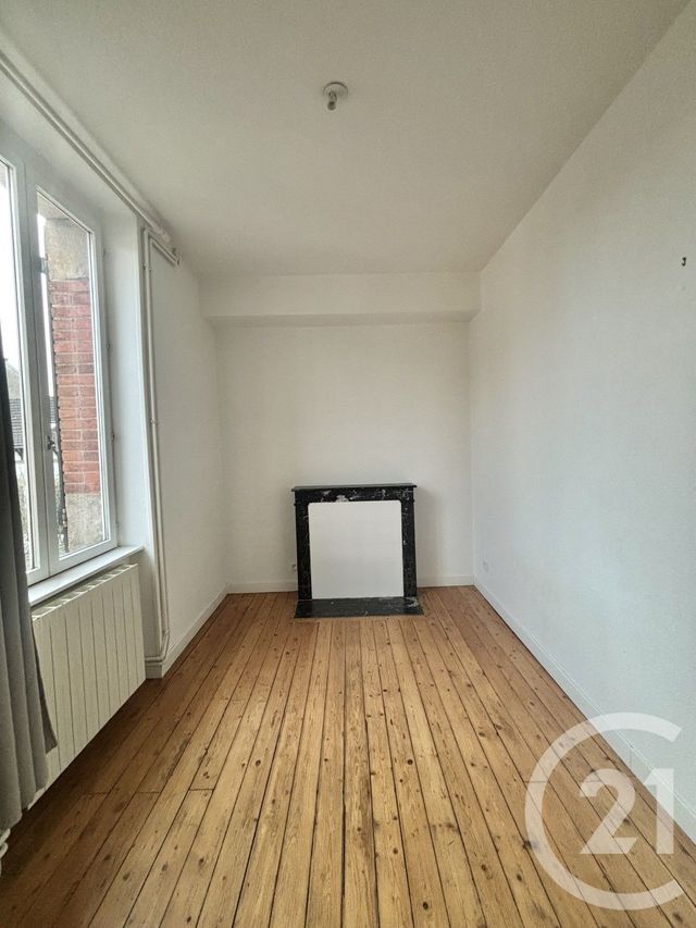 Appartement F3 &agrave; louer - 3 pi&egrave;ces - 54 m2 - Yzeure - 03 - AUVERGNE