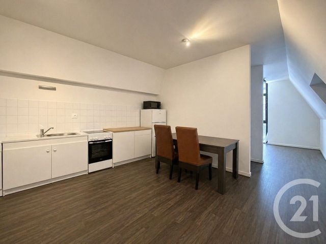 Appartement T3 &agrave; vendre - 3 pi&egrave;ces - 51,70 m2 - Moulins - 03 - AUVERGNE