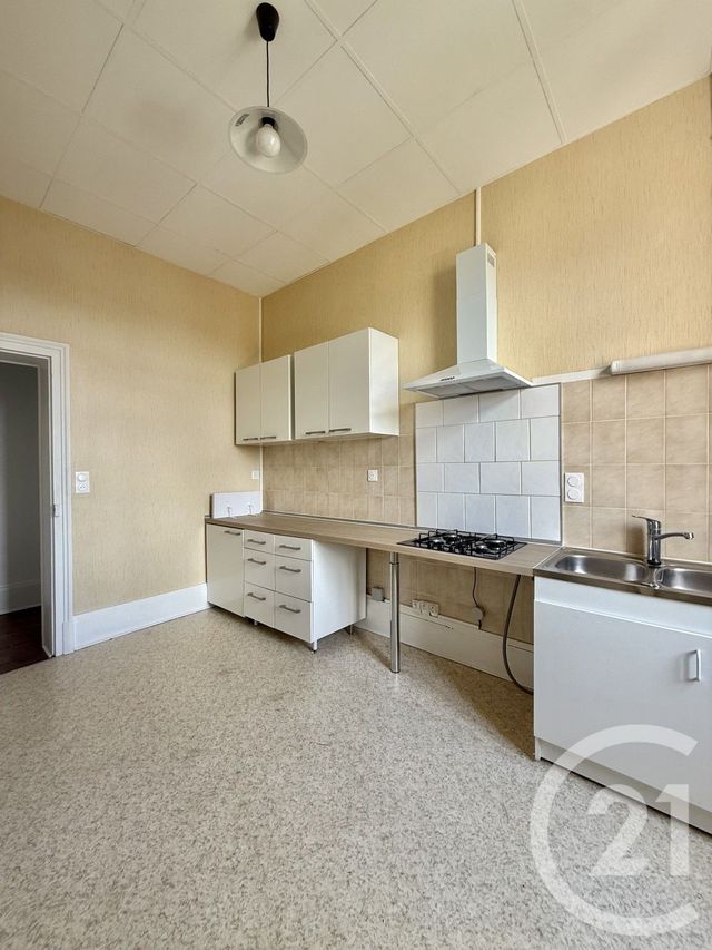 Appartement F3 &agrave; louer - 3 pi&egrave;ces - 78 m2 - Moulins - 03 - AUVERGNE