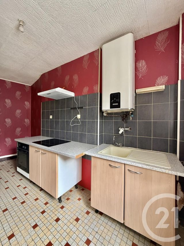 Appartement F2 &agrave; louer - 2 pi&egrave;ces - 27,43 m2 - Moulins - 03 - AUVERGNE