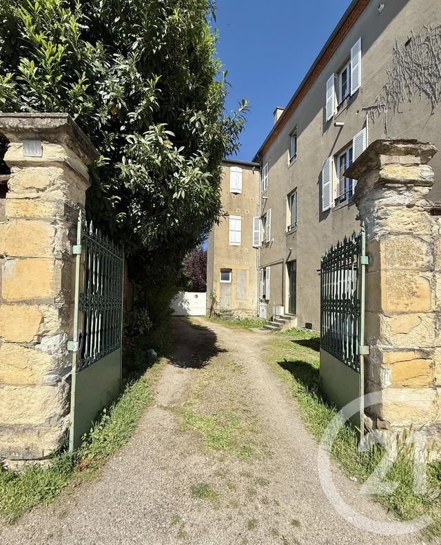 Appartement F2 &agrave; louer - 2 pi&egrave;ces - 40,59 m2 - Moulins - 03 - AUVERGNE