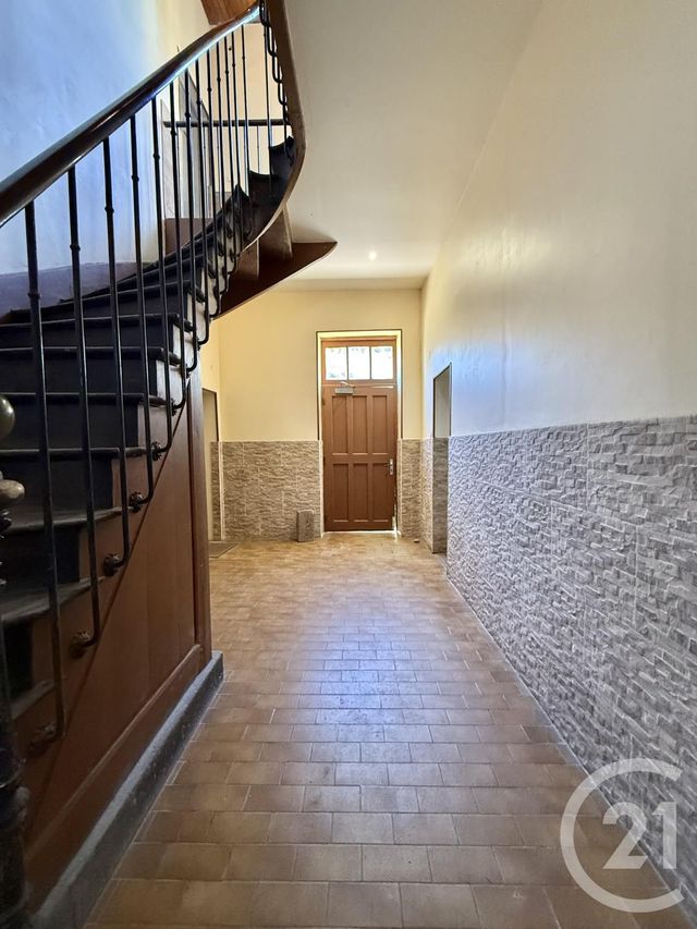 Appartement F2 &agrave; louer - 2 pi&egrave;ces - 40,59 m2 - Moulins - 03 - AUVERGNE