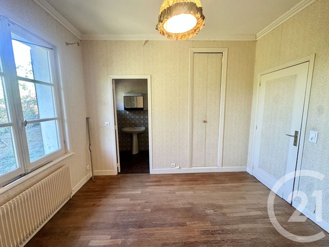 Maison &agrave; vendre - 8 pi&egrave;ces - 326 m2 - Yzeure - 03 - AUVERGNE