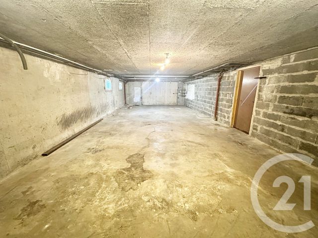 Maison &agrave; vendre - 8 pi&egrave;ces - 326 m2 - Yzeure - 03 - AUVERGNE
